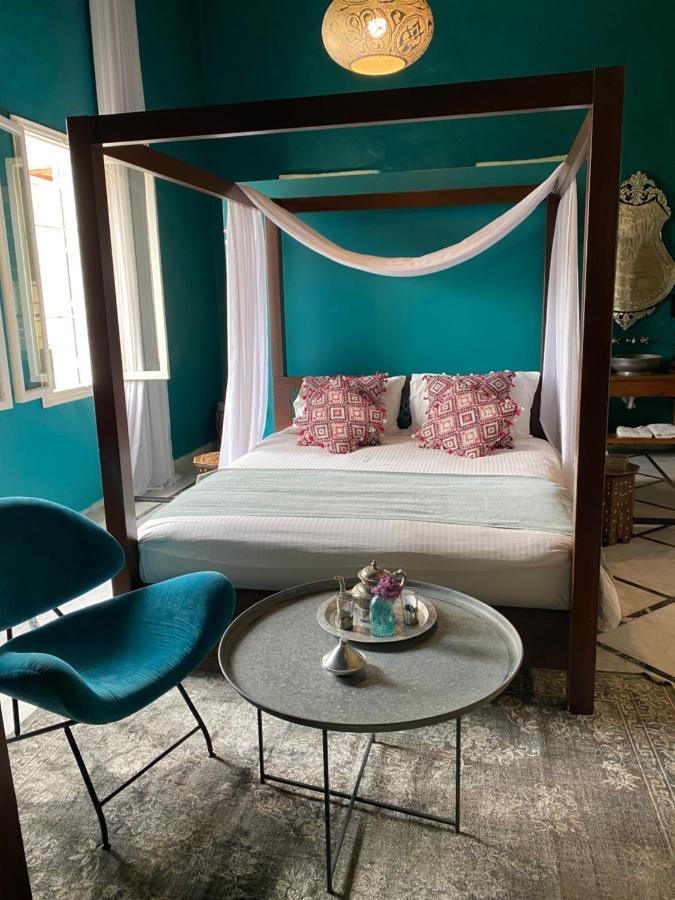 Bed and Breakfast Dar Camelia à Tyr Extérieur photo
